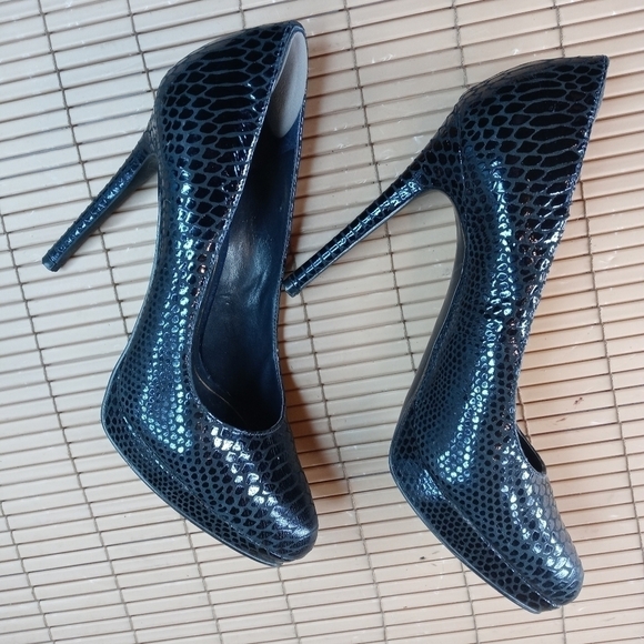 ENZO ANGIOLINI STILLETOS black LEATHER SHOES Women Size 8M lizzard print. TUpem - Picture 9 of 11